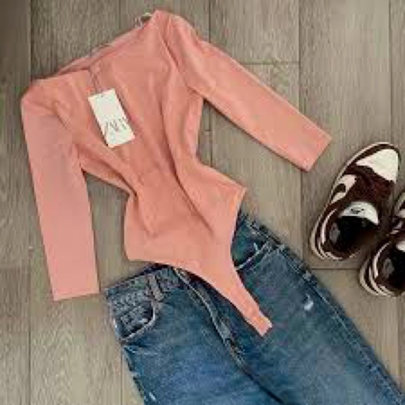 ZARA Elegant Pink Bodysuit - Picture 3 of 3